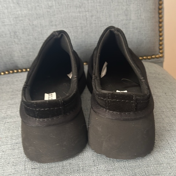 Project cloud clogs—never worn - Picture 4 of 4